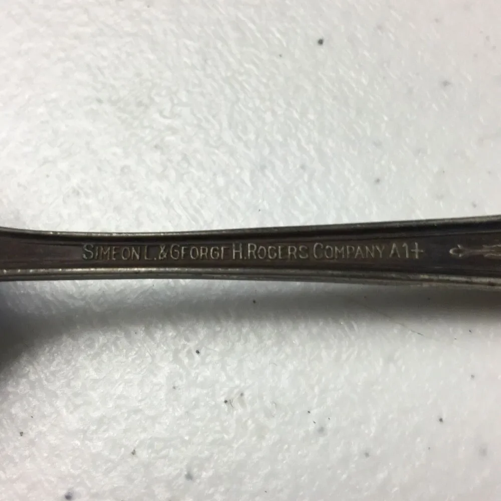 Vintage Simeon L & George H Rogers Company Spoon A1+ Silverplate Silver Plated